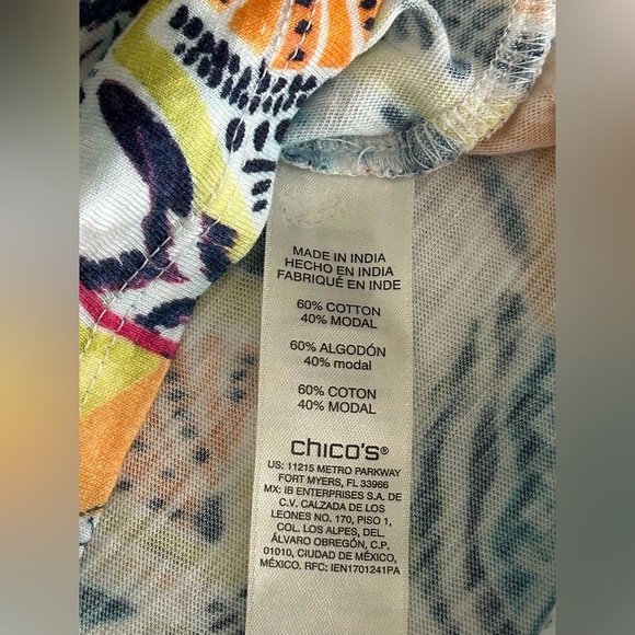 Chico’s V Neck Short Sleeve Abstract Print Tee Top Colorful Lightweight Size L - Picture 7 of 10